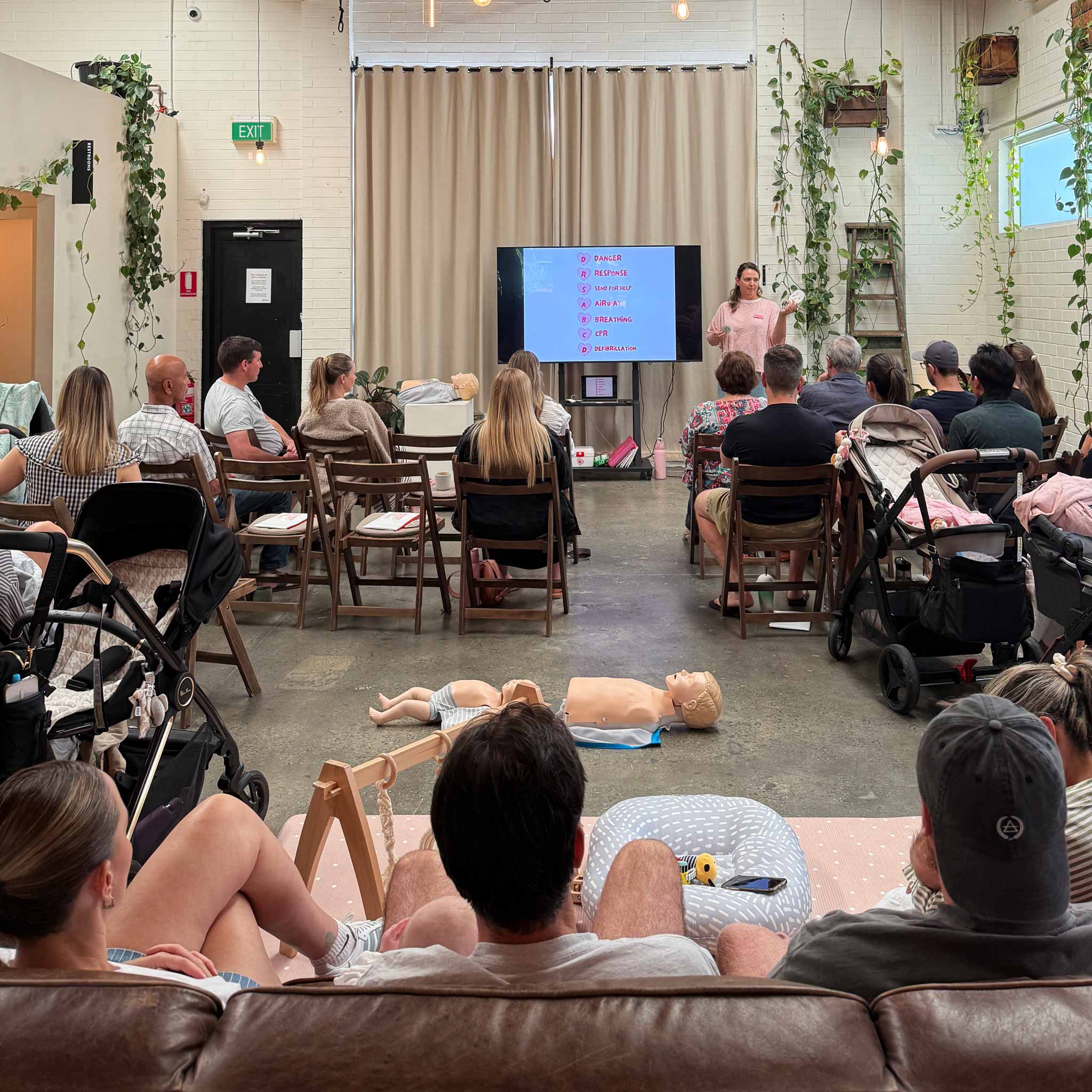 Public Course: First Aid For The First Years